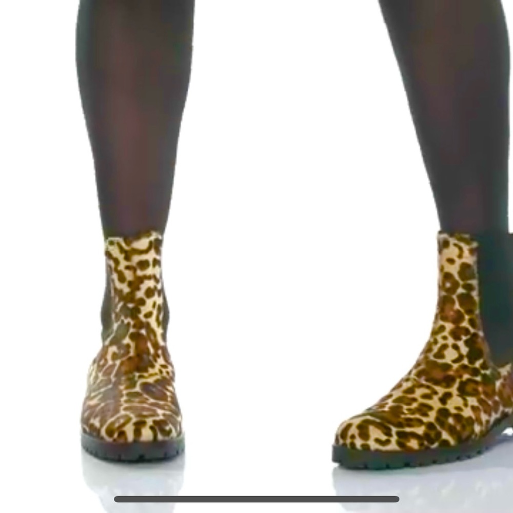 NEW Jack Rogers Margot leopard side gore Lug Sole ankle Booties Sizes 5 & 9.5